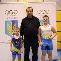 фото Начальника ОВА Сергія Борзова з учасниками турніру