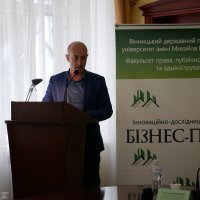 директор Департаменту агропромислового розвитку ОВА Олег Сідоров