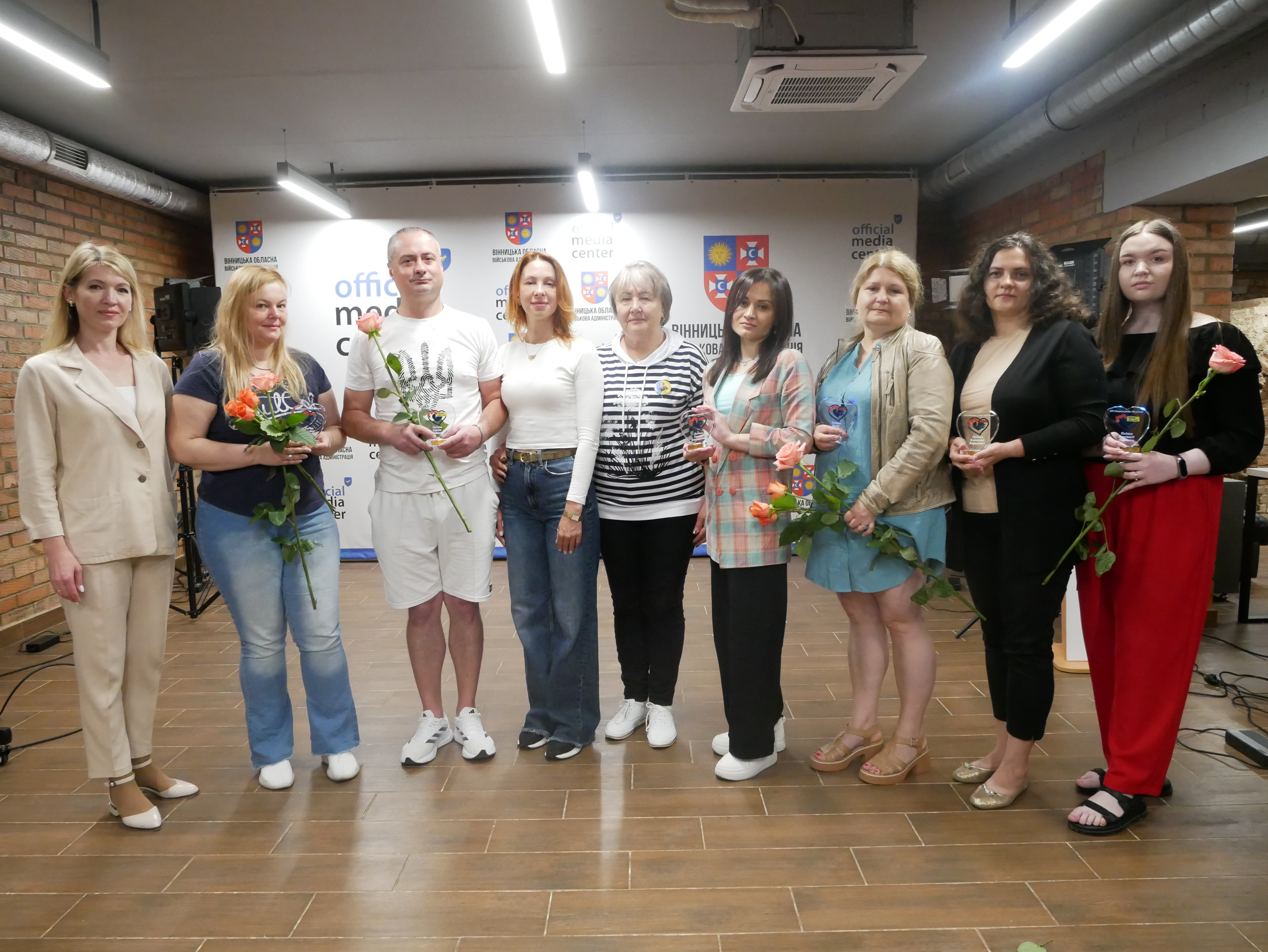Медійників Вінниччини відзначили нагородою «Серце матері» від ГО «Об’єднання родин Незламні»