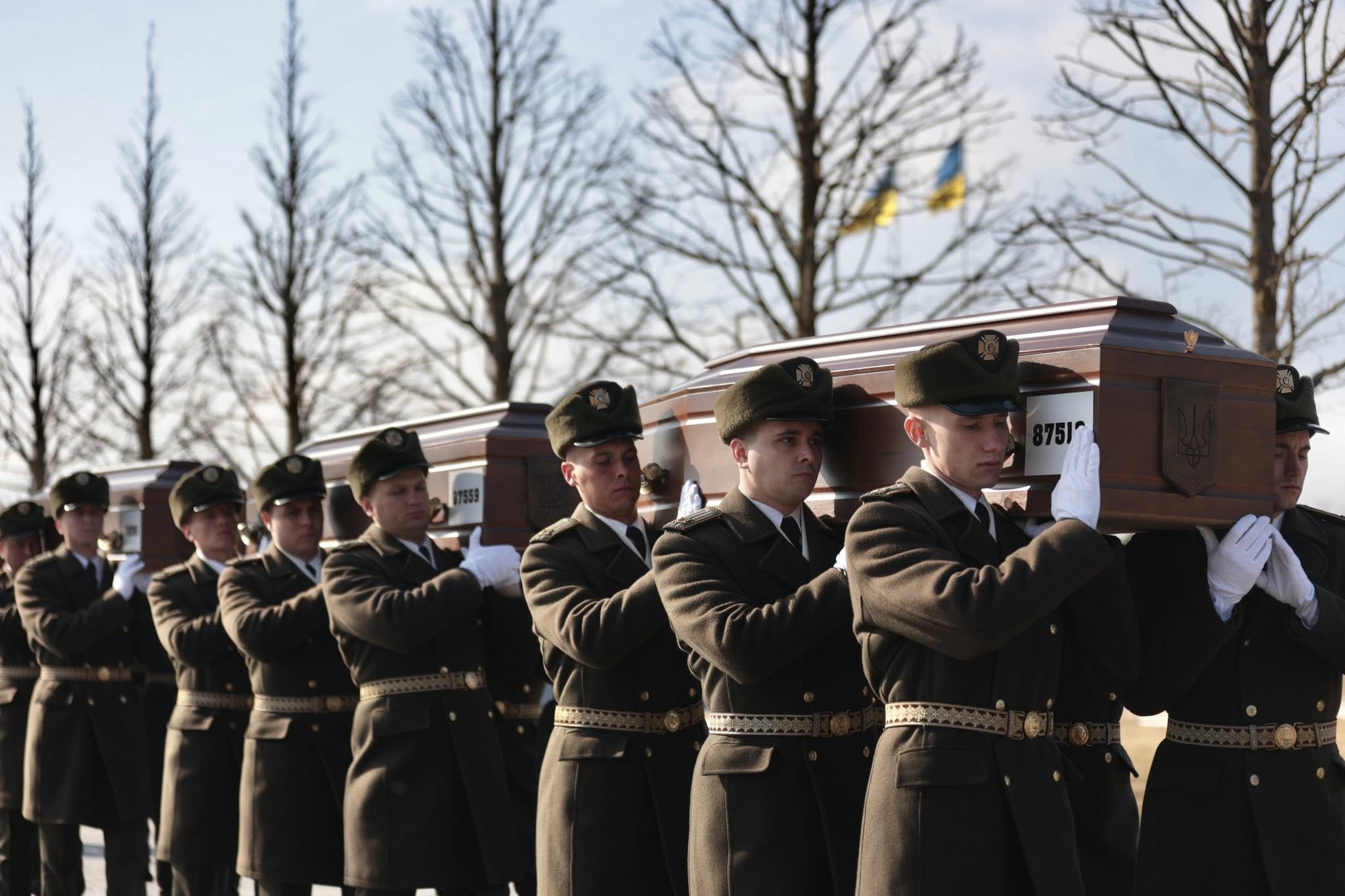 З ініціативи Вінницької обласної військової адміністрації на Національному військовому меморіальному кладовищі відбулося поховання невпізнаних українських воїнів