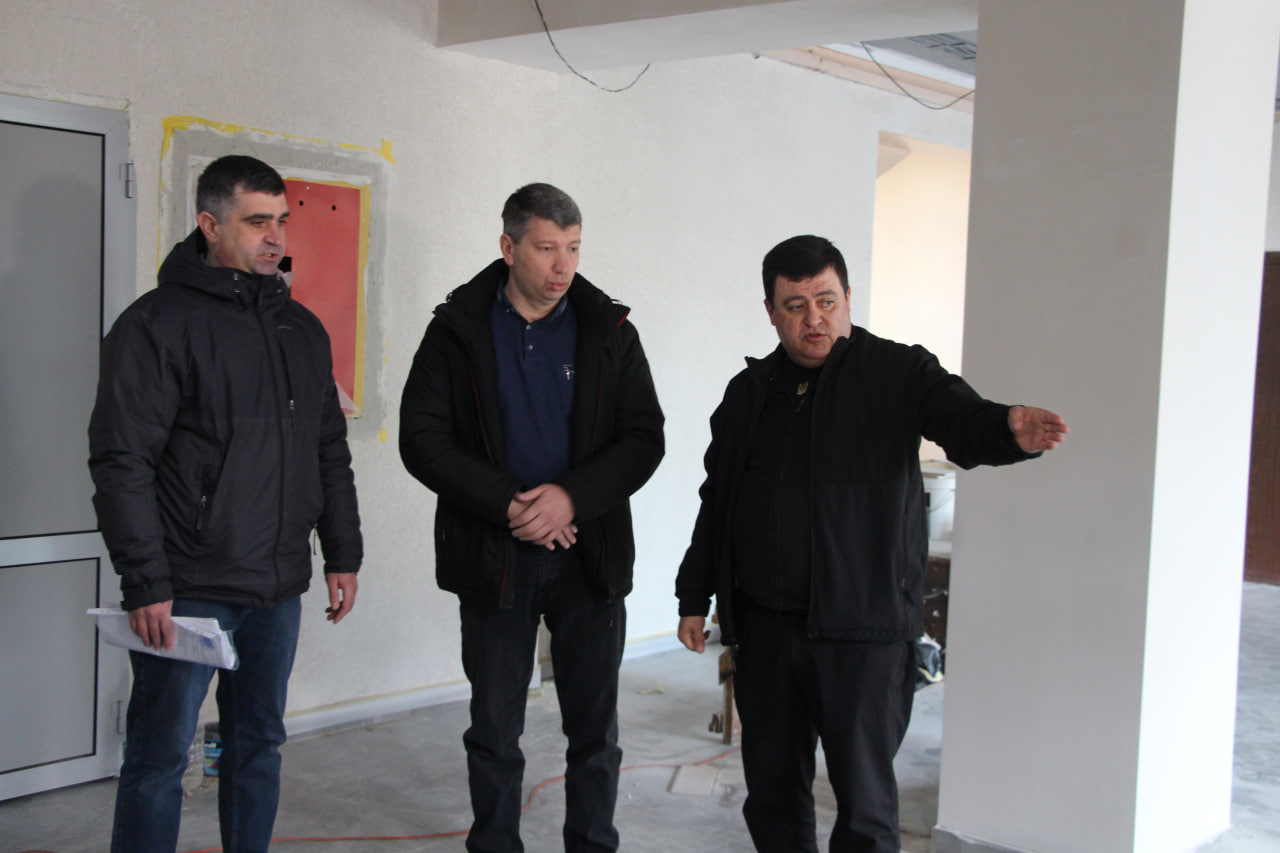 Безбар’єрний простір для відвідувачів: на Вінниччині в обласному центрі модернізують частину першого поверху адмінбудівлі