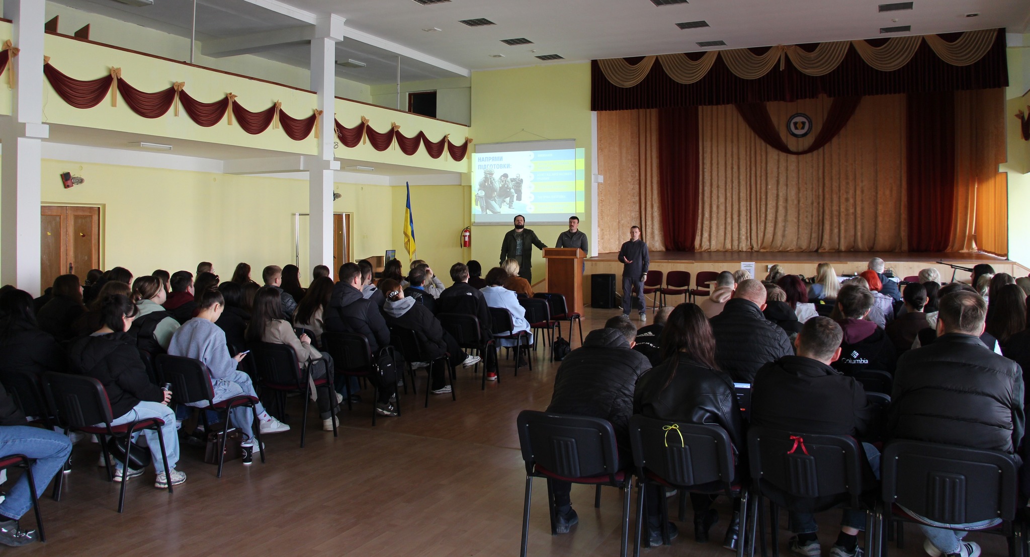 Студентів Вінниччини продовжують знайомити з курсом підготовки до національного спротиву