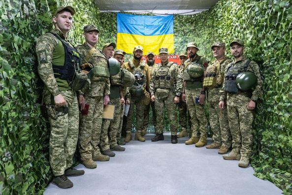 Військових 59-тої окремої мотопіхотної бригади нагороджено відзнаками Міністра оборони та Головнокомандувача ЗС України