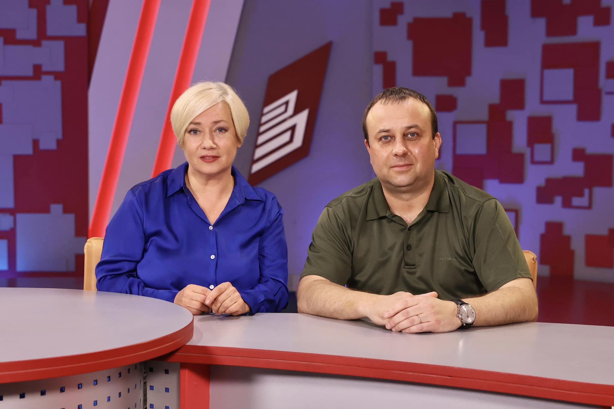 Начальник ОВА Сергій Борзов та журналістка Світлана Бусілкова