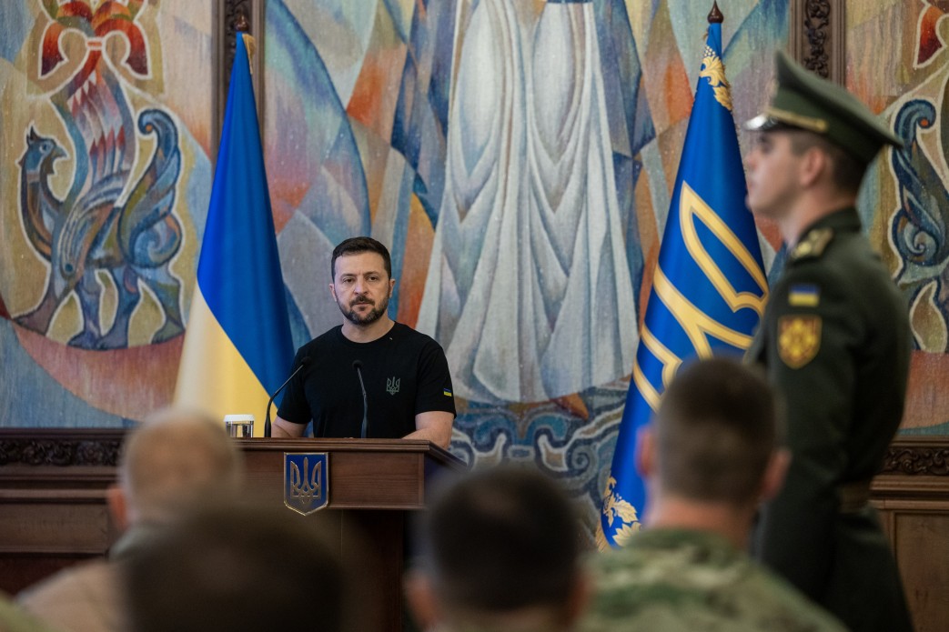 Ви справді один із найкращих бойових підрозділів України – Президент привітав воїнів Центру спеціальних операцій «А» СБУ з 30-ю річницею створення підрозділу