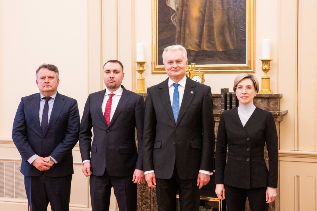 Учасники зустрічі