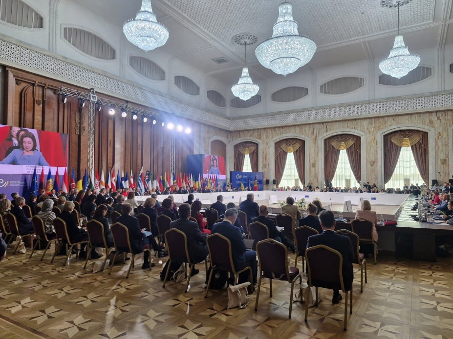 Учасники зустрічі