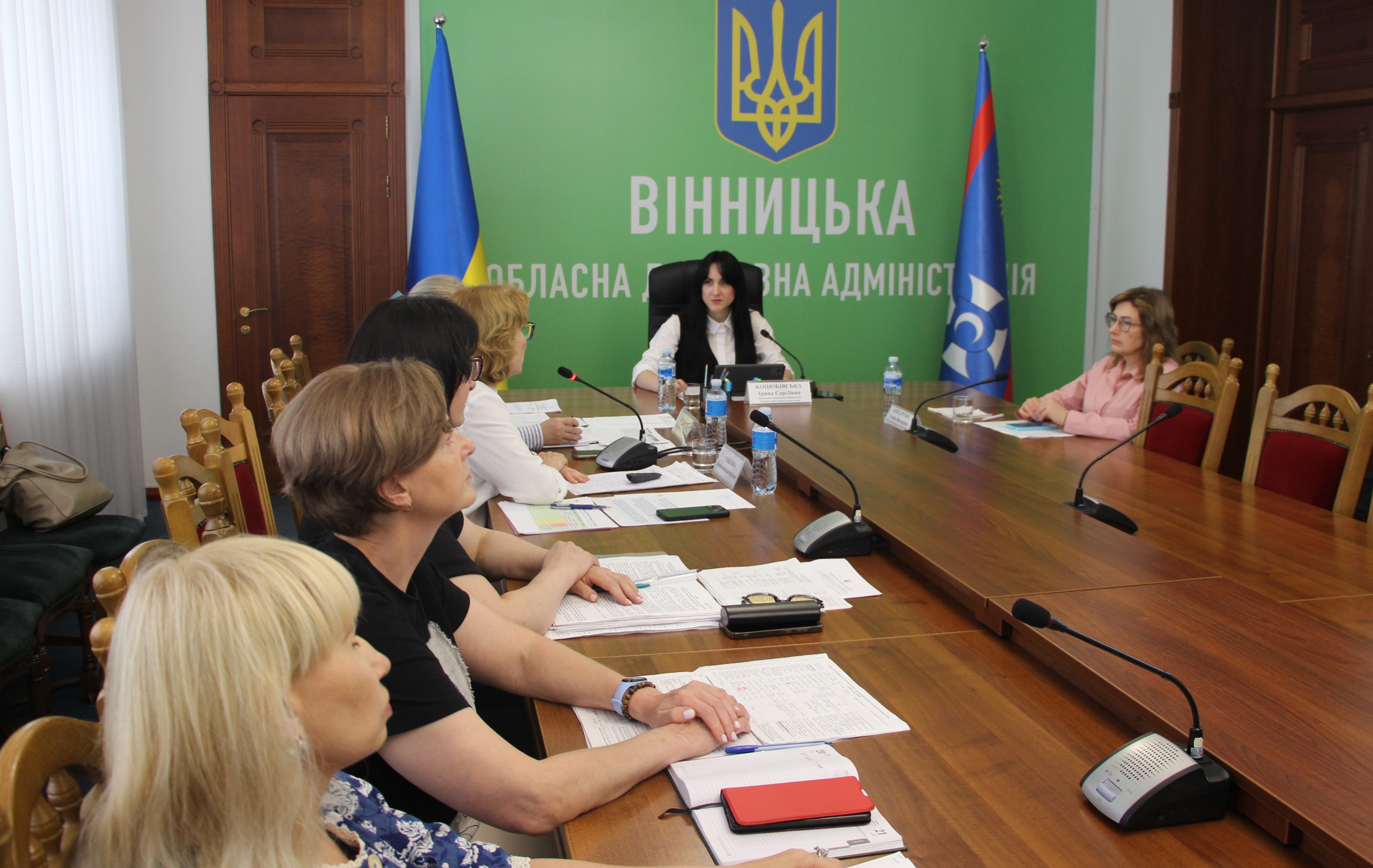 учасники наради