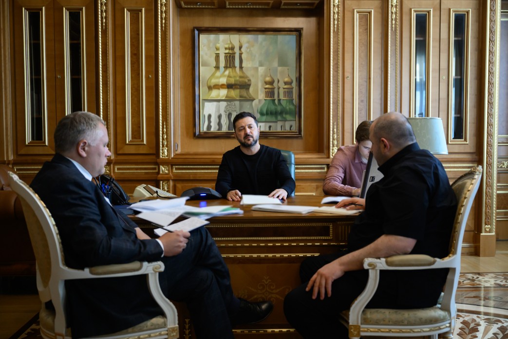 Президент України Володимир Зеленський та учасники заходу