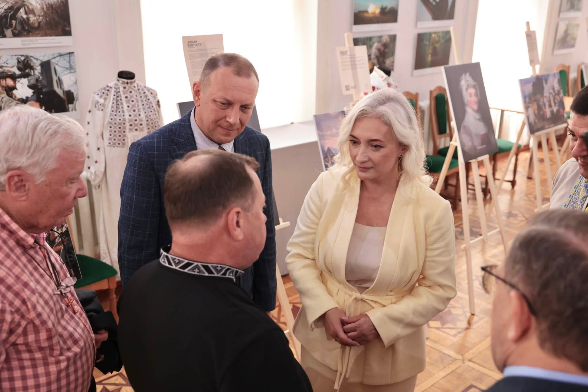 начальниця ОВА Наталя Заболотна та учасники заходу