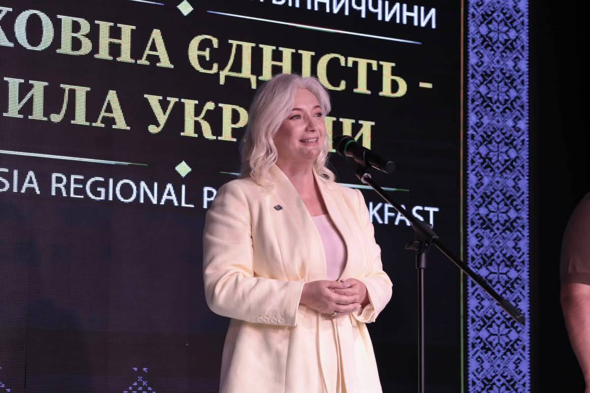 начальниця ОВА Наталя Заболотн