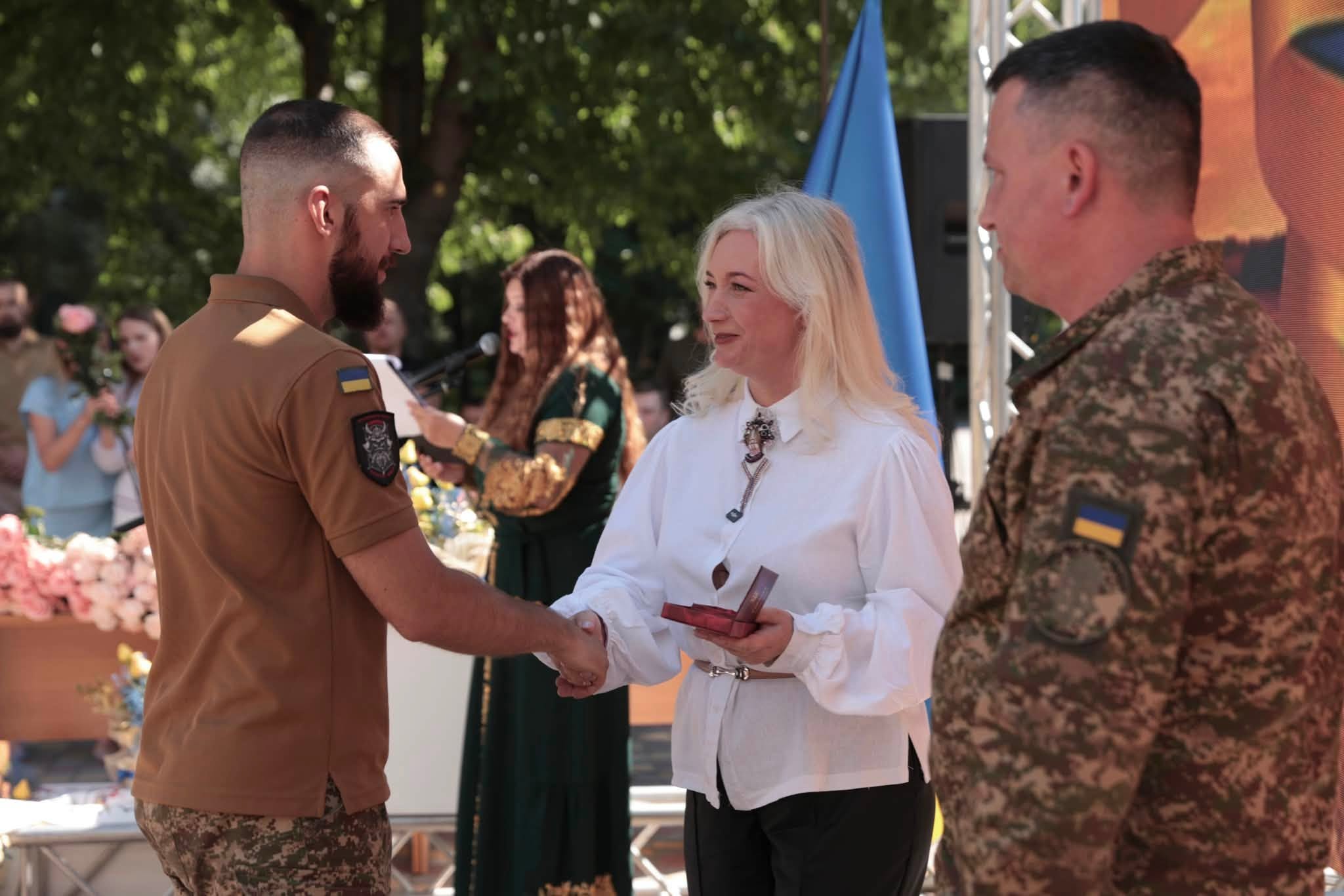 начальниця ОВА Наталя Заболотна та учасники заходу
