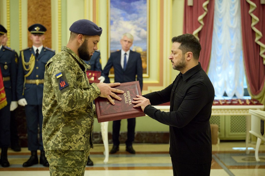 Наші Повітряні Сили наявними засобами досягають значних результатів – Президент привітав захисників неба зі святом
