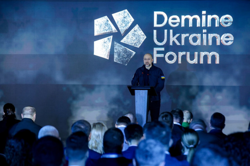 Денис Шмигаль: Наша мета — очистити Україну від російського мінного сміття за найближчі роки