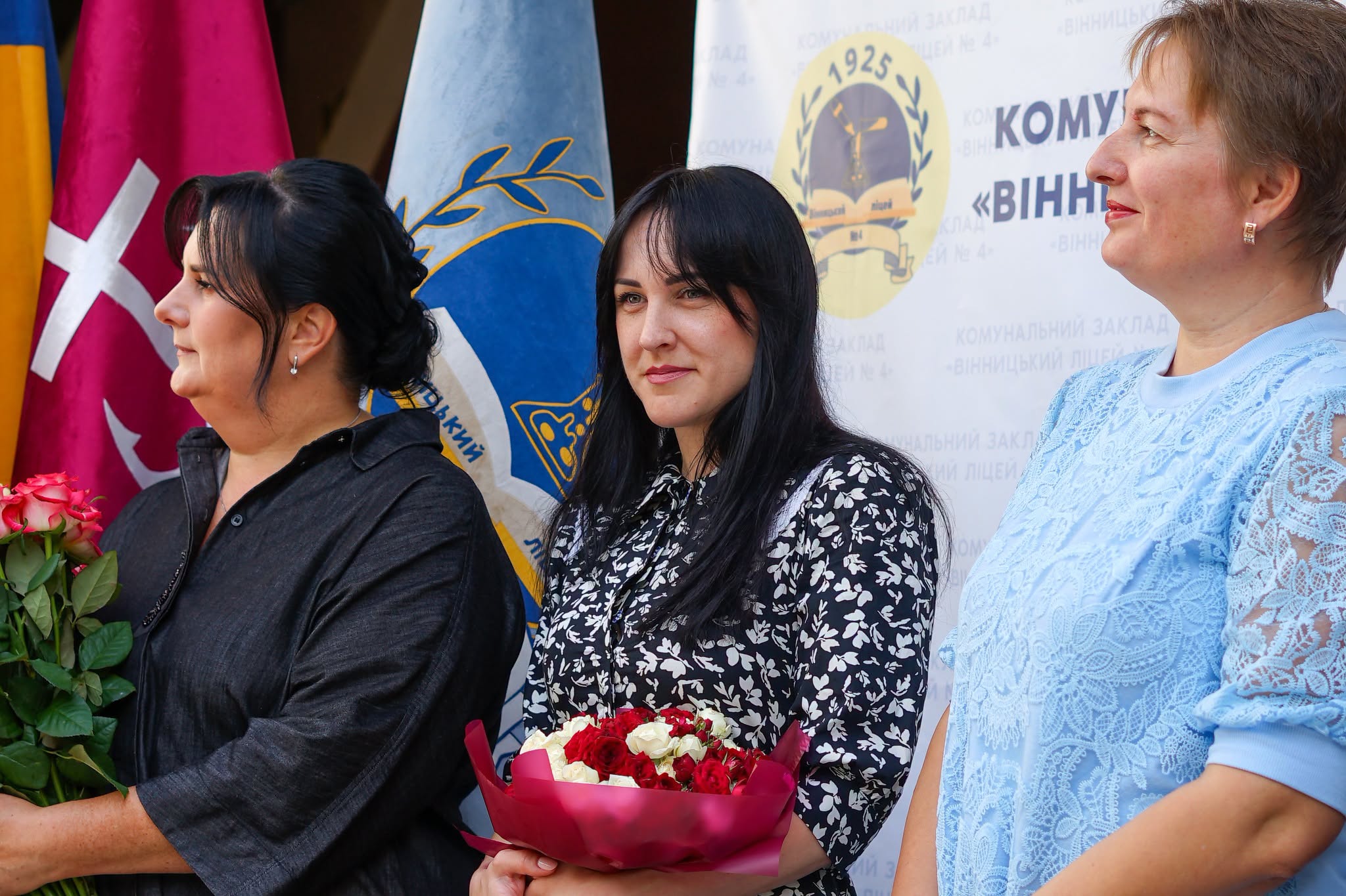 заступниця начальниці ОВА Ірина Коцюбівська та учасники заходу