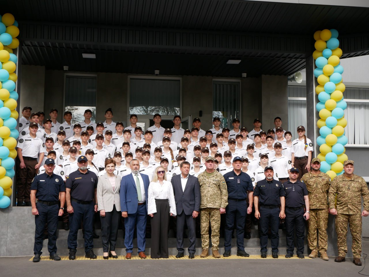 Люди на вулиці