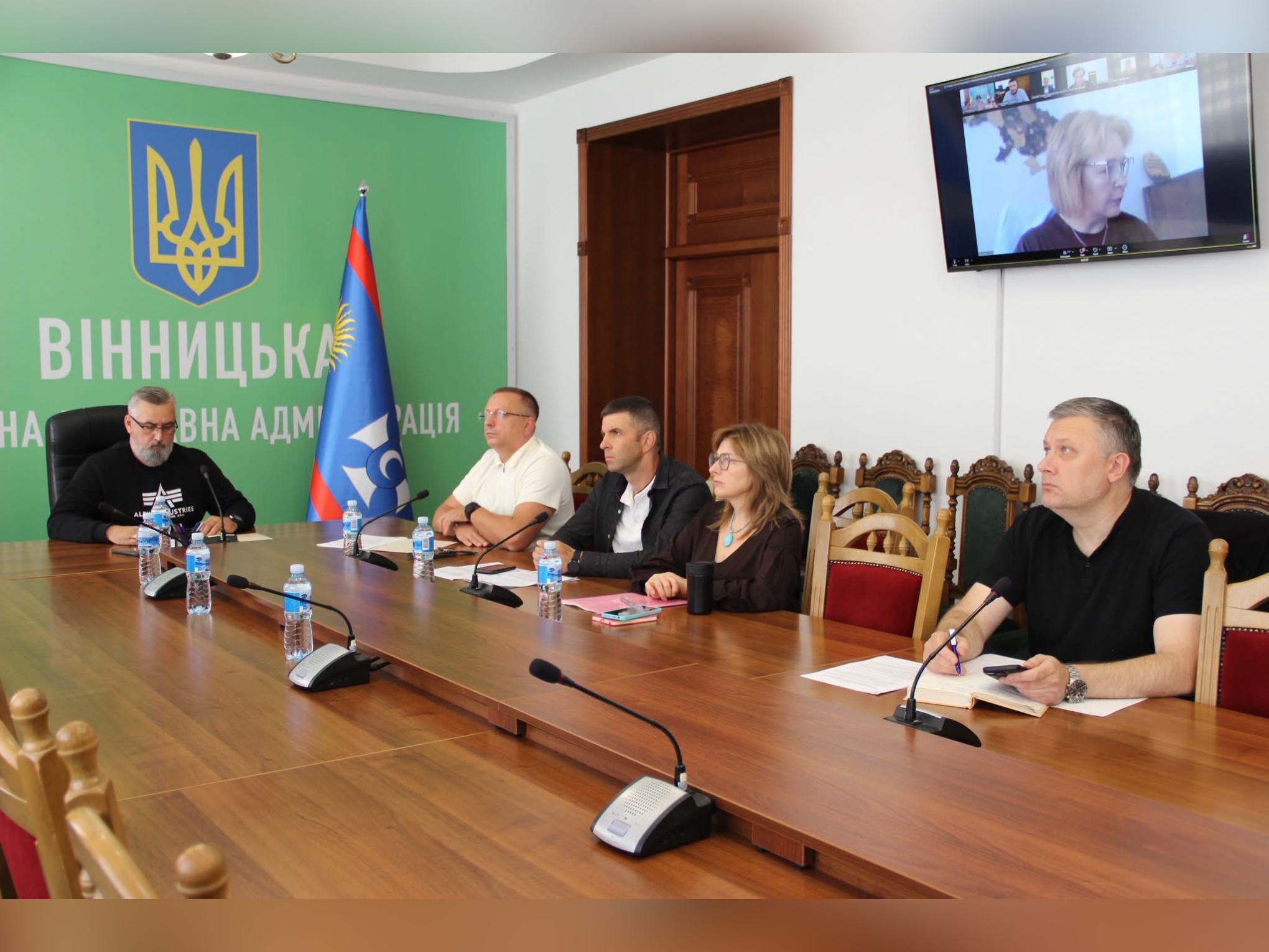 заступник начальника ОВА Денис Столяренко та учасники наради
