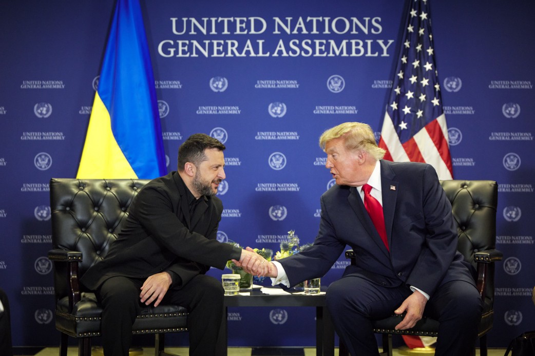 Президент України Володимир Зеленський та Президент Сполучених Штатів Америки Дональд Трамп 