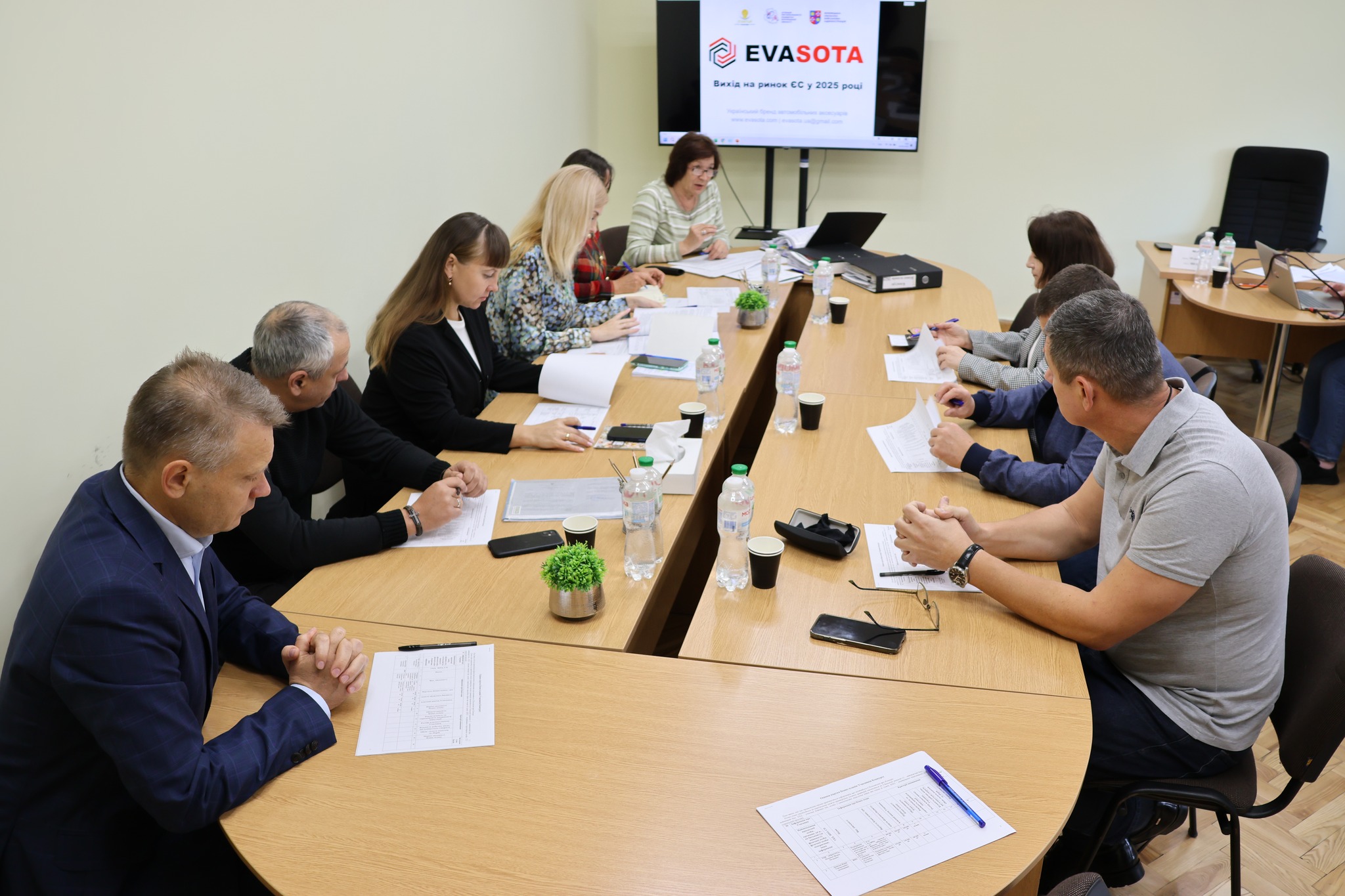 члени комісії