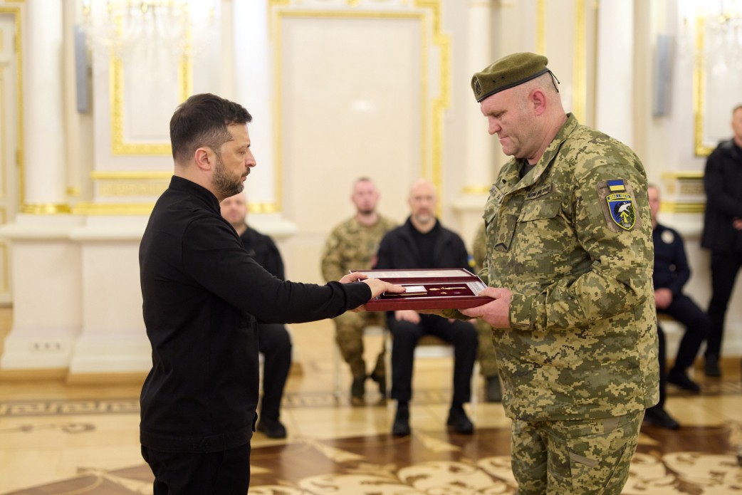 Військовому з Вінниччини Денису Лисенку присвоєно звання Героя України з удостоєнням ордена «Золота Зірка»