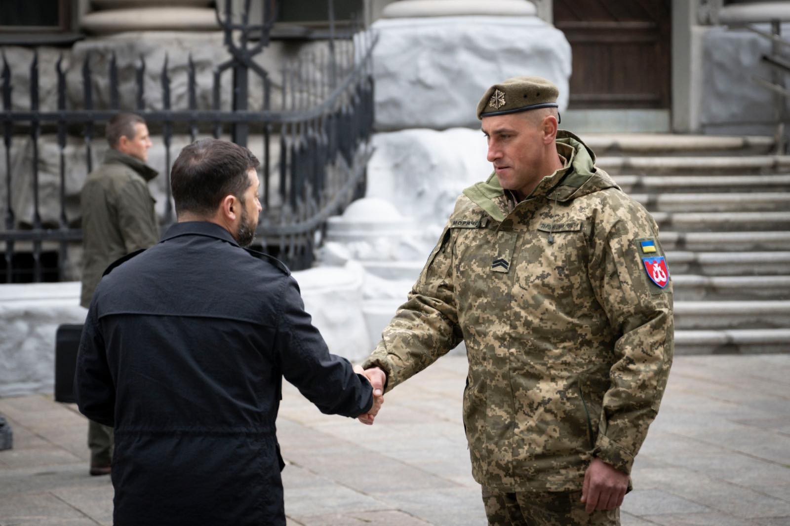 Президент України нагородив військового з Вінниччини орденом «За мужність» III ступеня