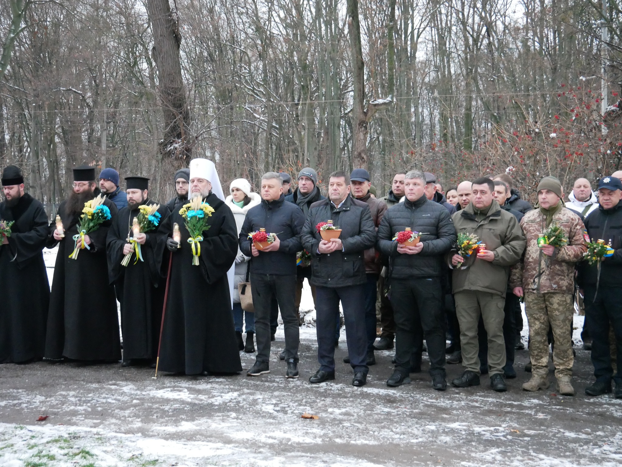 На Вінниччині вшанували пам’ять жертв Голодомору 1932-1933 років – однієї з найтрагічніших сторінок в історії українського народу