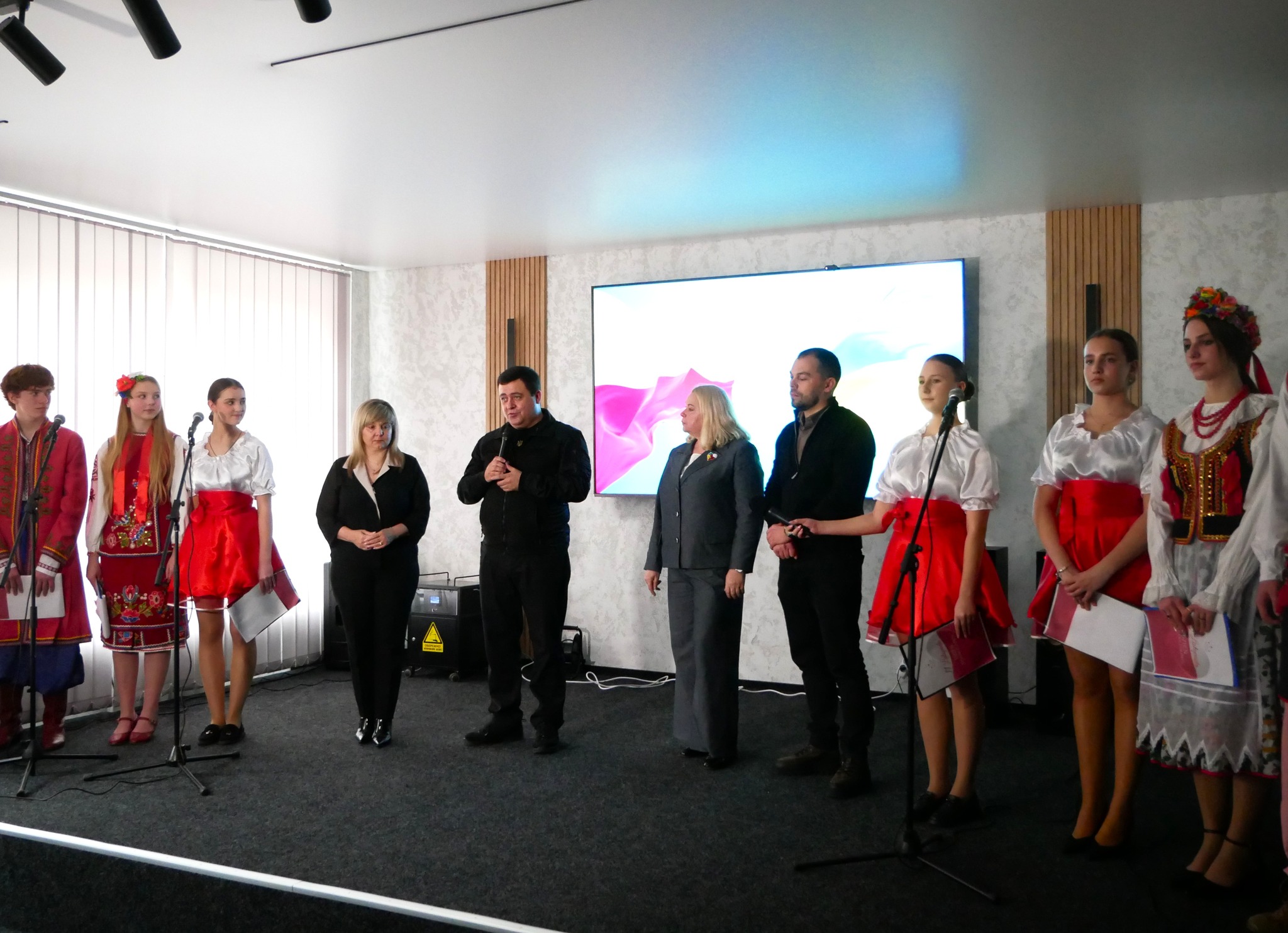 У Польському ліцеї ім. Януша Корчака відзначили 107-му річницю Незалежності Республіки Польща