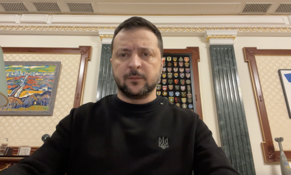 Працюємо над новими оборонними пакетами – звернення Президента України