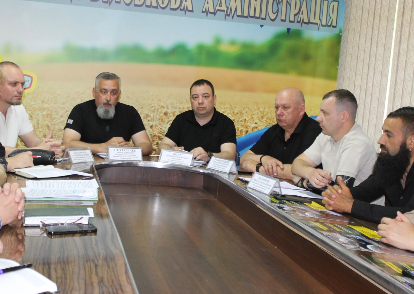 Делегація під головуванням заступника начальника ОВА на нараді в Могилів-Подільському