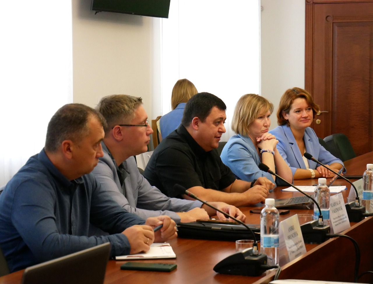 Учасники зустрічі
