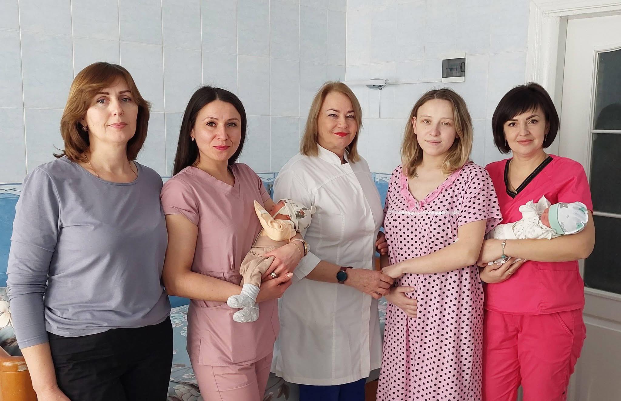 У пологовому відділенні Іллінецької міської лікарні народилася перша двійня 2026 року
