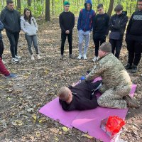 Інструктаж щодо надання першої медичної допомоги потерпілому при пораненні