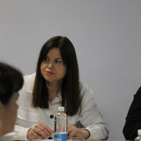 Учасниця зустрічі