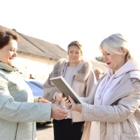 Перша заступниця Начальника ОВА Наталя Заболотна та представниця лікувальної установи області