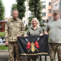 Перша заступниця начальника ОВА Наталя Заболотна з військовими