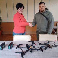 Працівники Козятинської центральної лікарні передали два дрони-камікадзе