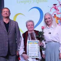 Перша заступниця начальника ОВА Наталя Заболотна, заступник голови обласної Ради Ігор Івасюк та учасниця заходу