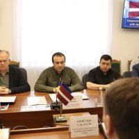 Начальник ОВА Сергій Борзов та учасники зустрічі