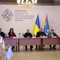 народна депутатка України Ірина Борзова, Перша заступниця Начальника ОВА Наталя Заболотна, заступник Начальника ОВА Олександр Піщик, голова Вінницької обласної ради Вячеслав Соколовий, Вінницький міський голова Сергій Моргунов та учасники зустрічі