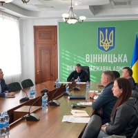 заступник Начальника ОВА Олександр Піщик та учасники засідання