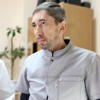 учасник зустрічі