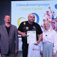 Перша  заступниця начальника ОВА Наталя Заболотна, заступник голови обласної Ради Ігор Івасюк та учасник заходу