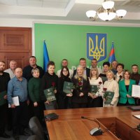 заступник начальника ОВА Андрій Кавунець та учасниця заходу