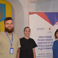 регіональна координаторка з ментального здоров'я у Вінницькій області Олена Бессараба та представники МОМ