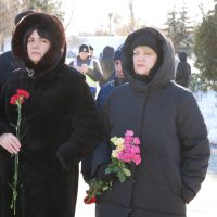 учасники покладання