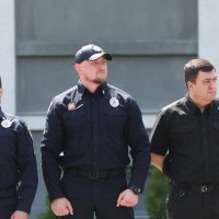 Заступник Начальника ОВА Андрій Кавунець та представники поліції