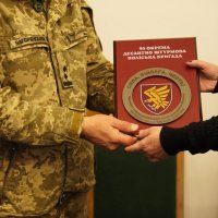 Перша заступниця Начальника ОВА Наталя Заболотна та військові