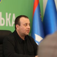 Начальник ОВА Сергій Борзов під час наради