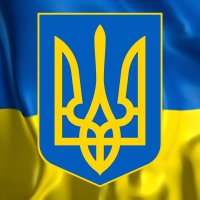 фото Герба на фоні Прапора України 