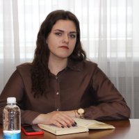 Учасниця зустрічі